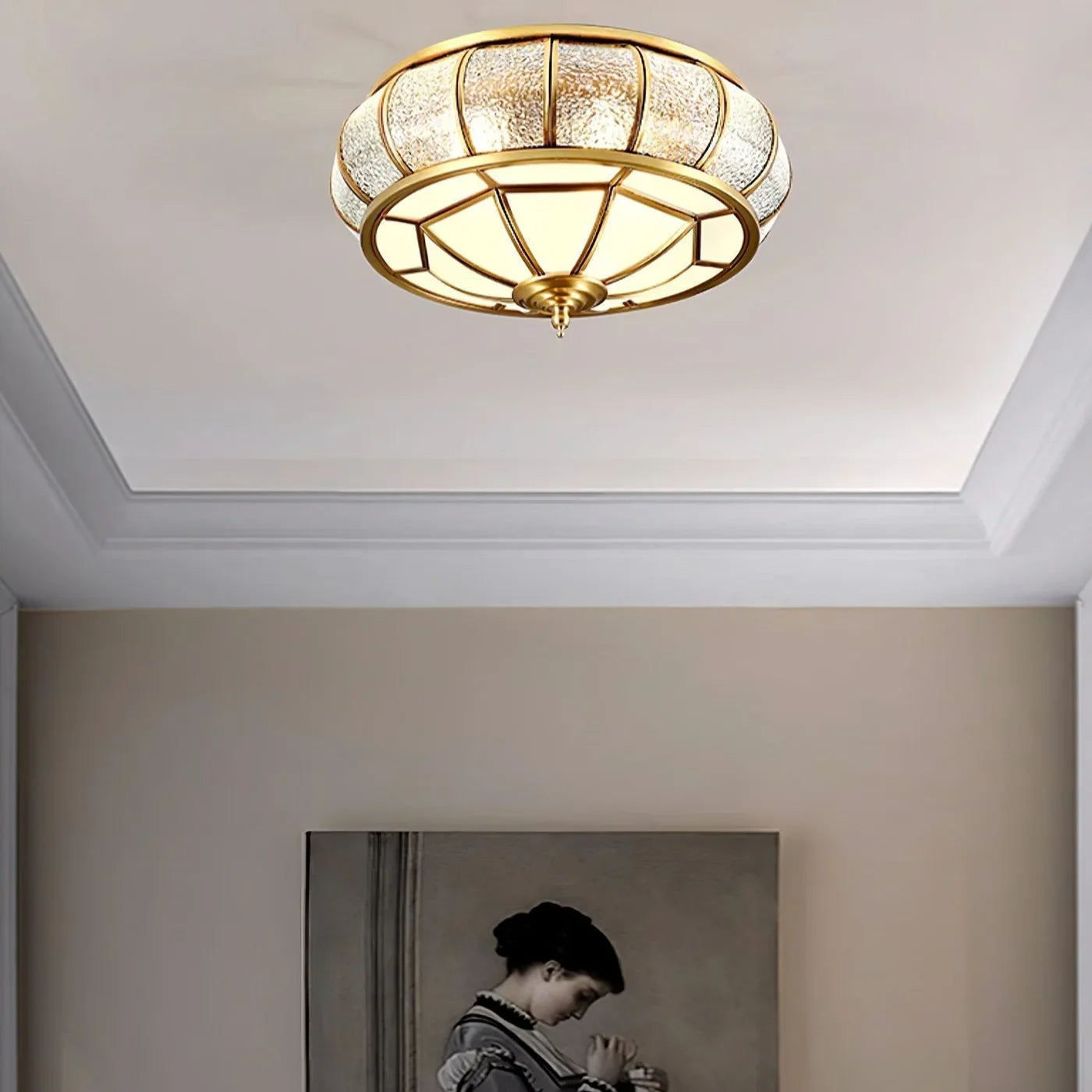 Klasyczna Lampa Sufitowa w Stylu Retro ze Szkłem i Mosiądzem
