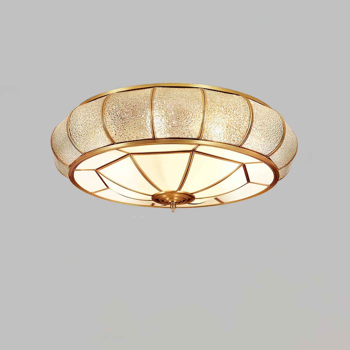 Klasyczna Lampa Sufitowa w Stylu Retro ze Szkłem i Mosiądzem