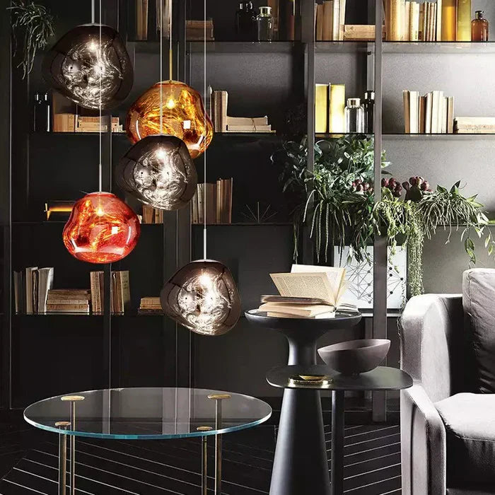 Designerska lampa wisząca topiona kula LED