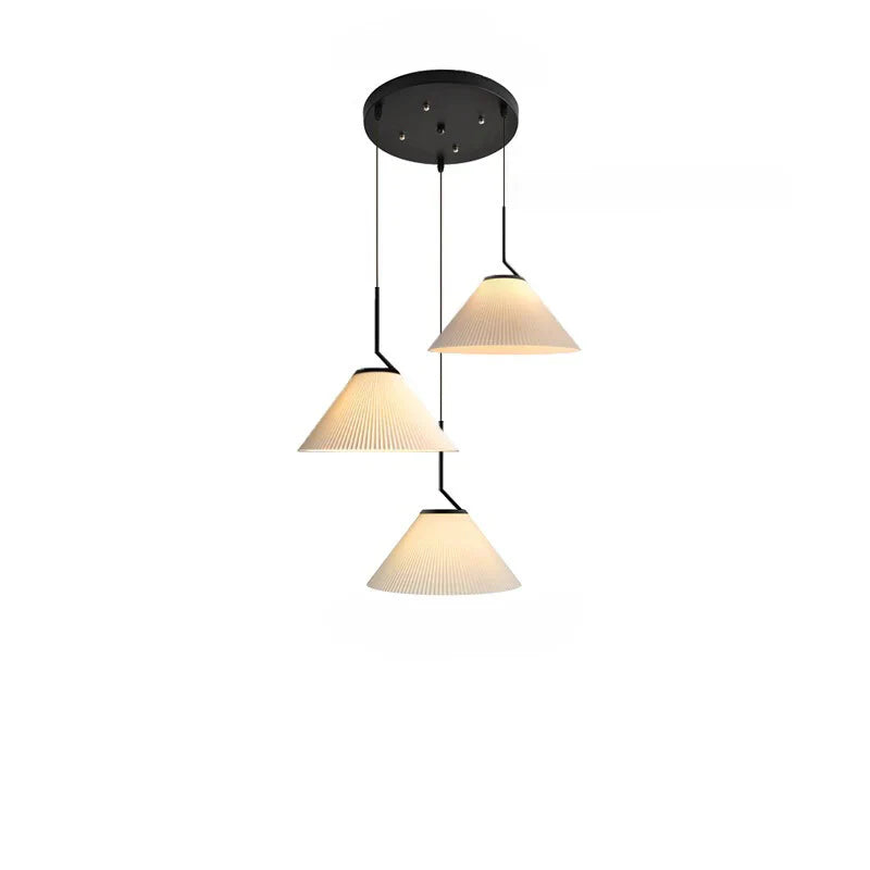 Minimalistyczna Lampa Wisząca z Tkaninowym Kloszem