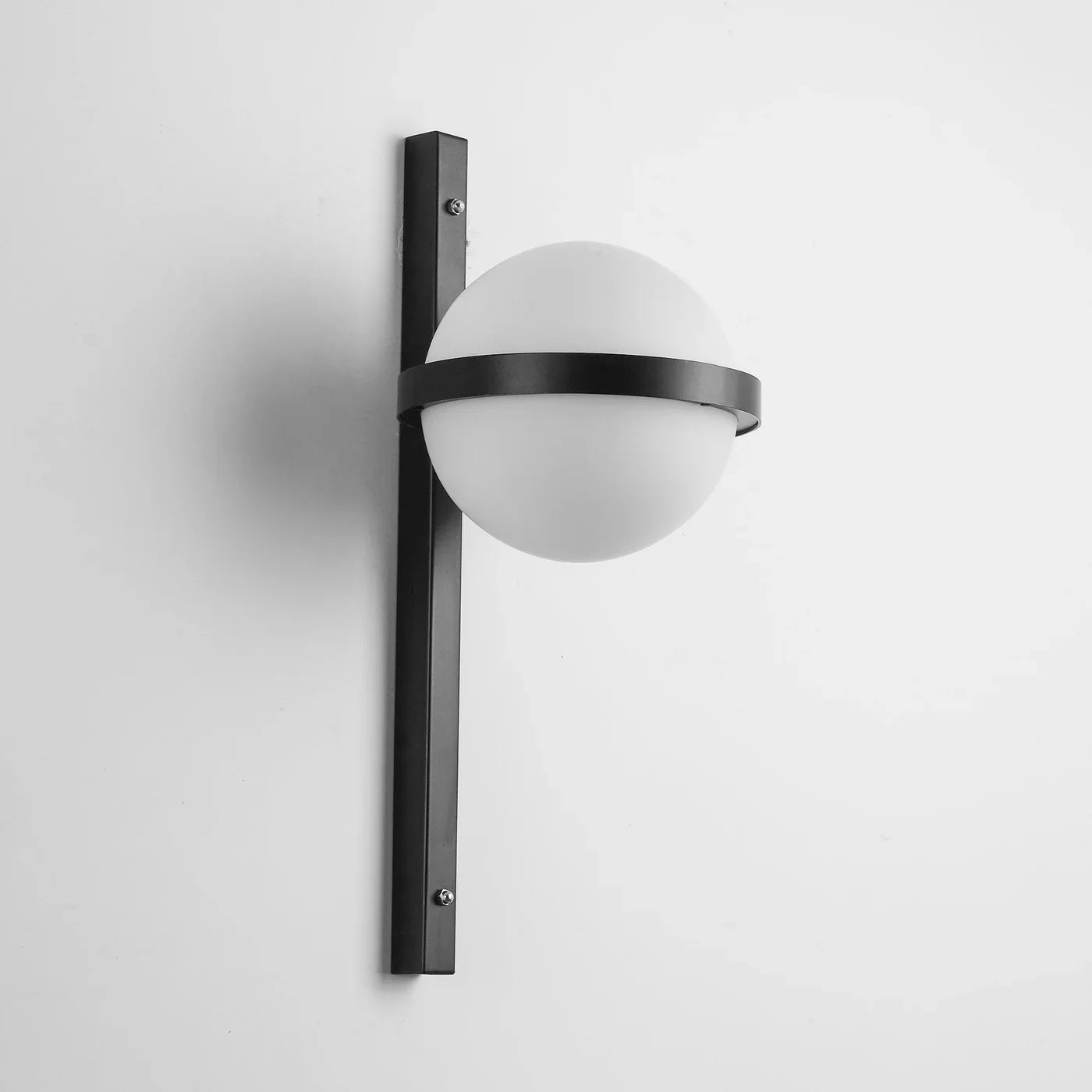 Nowoczesna Kinkietowa Lampa Ścienna z Kulkami LED i Doniczką