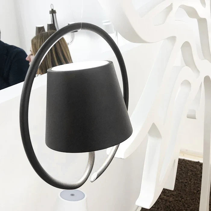 Bezprzewodowa Lampa wisząca nowoczesna LED – minimalistyczna oprawa w geometrycznej formie