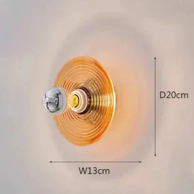 Nowoczesna Lampa Ścienna ze Szklanym Kloszem