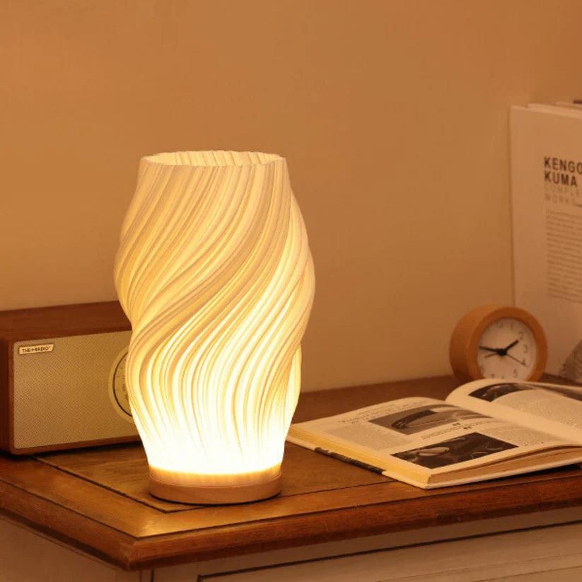 Designerska lampa stołowa LED o spiralnym kształcie