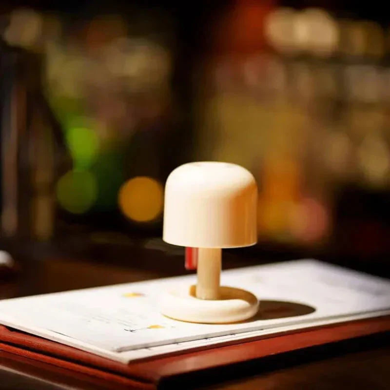 Mini lampka LED retro – przenośna lampka stołowa USB do dekoracji i nastrojowego oświetlenia