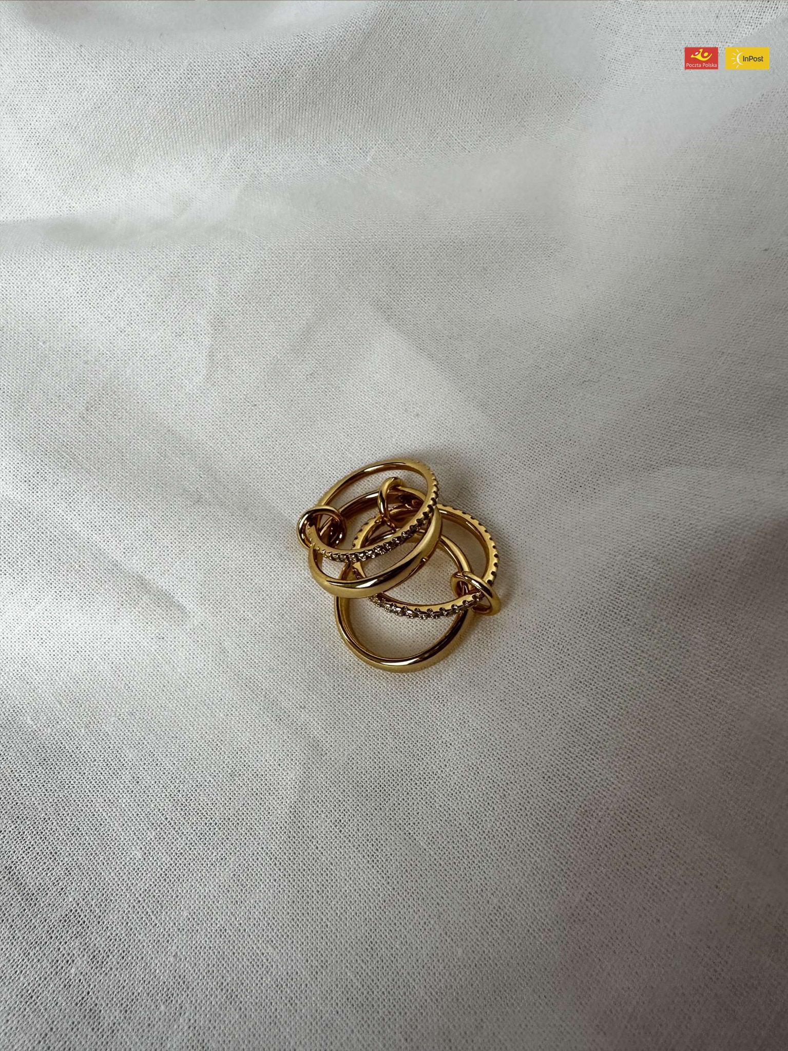 Pierścionek z błyszczącymi kryształkami Paloma