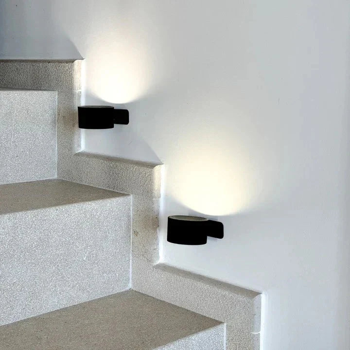 Bezprzewodowa odczepiana lampa ścienna LED